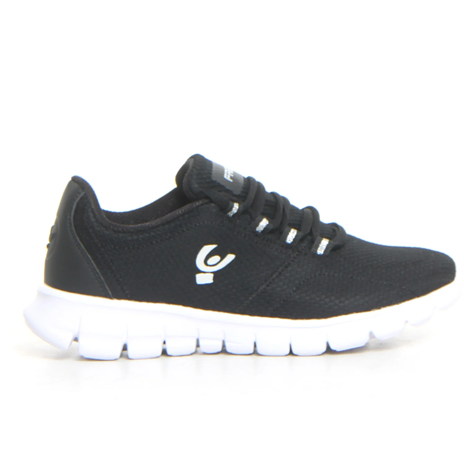 Sneaker black