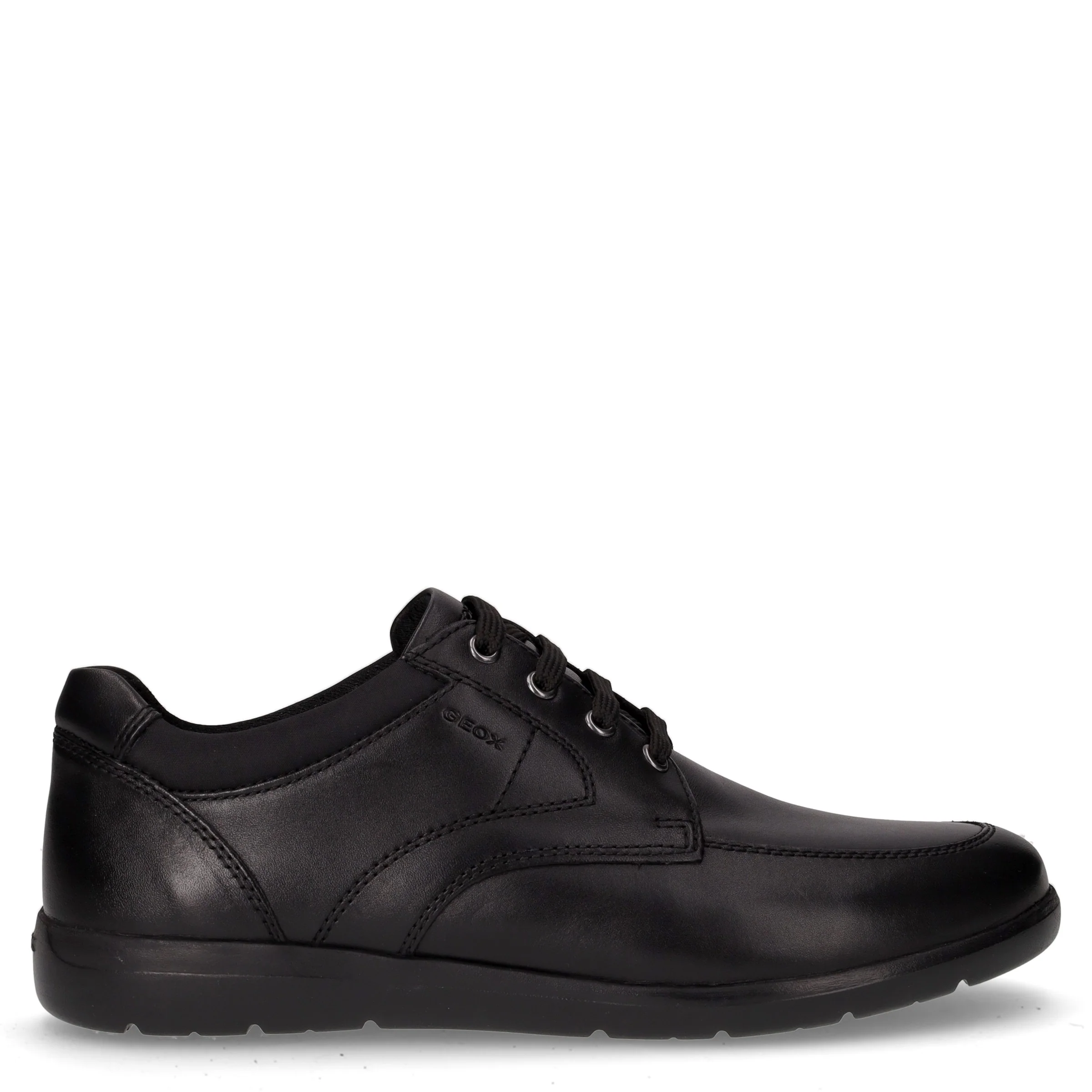 Stringata sportiva in pelle nero