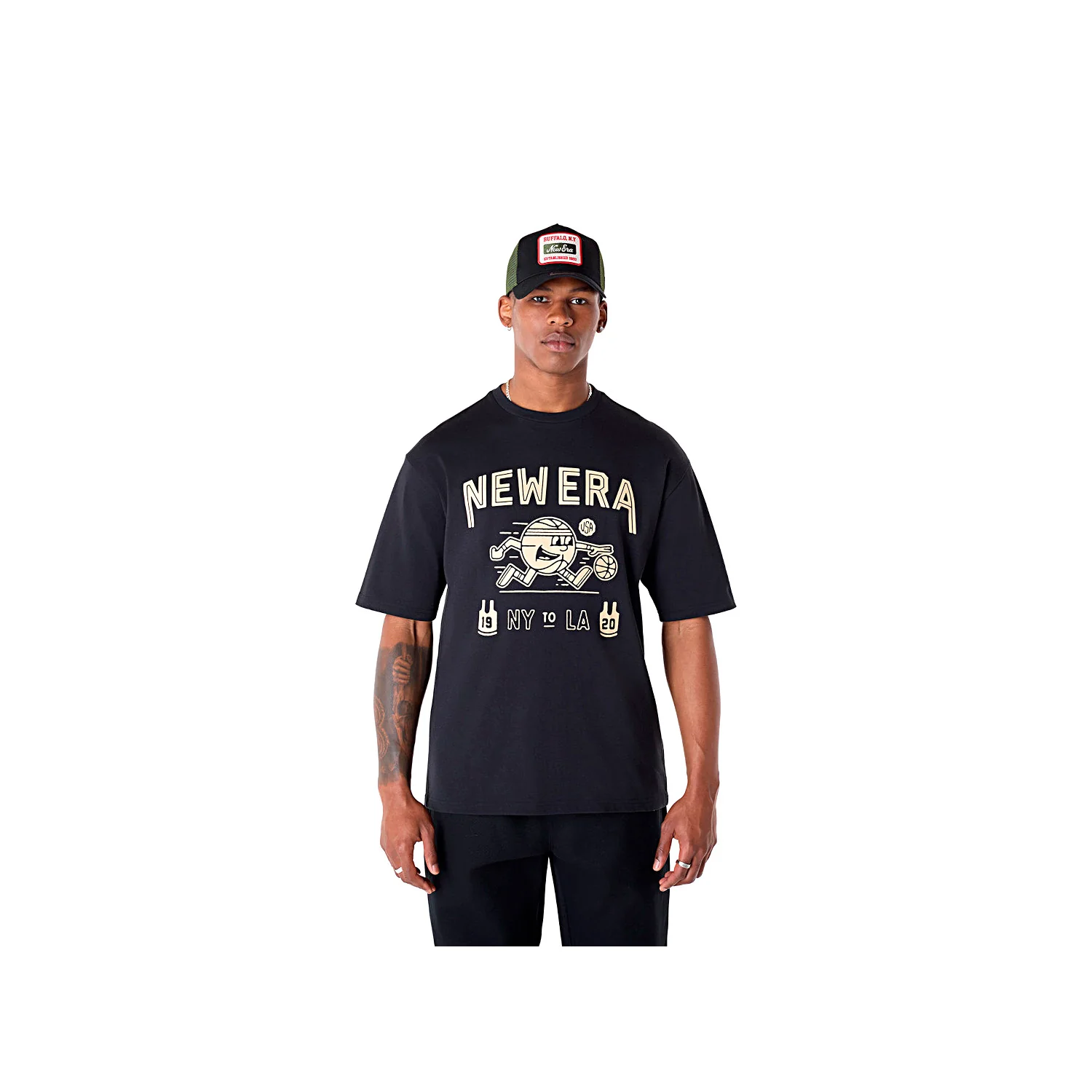 NE GRAPHIC TEE New Era black